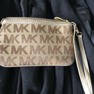 Michael Kors wristlet